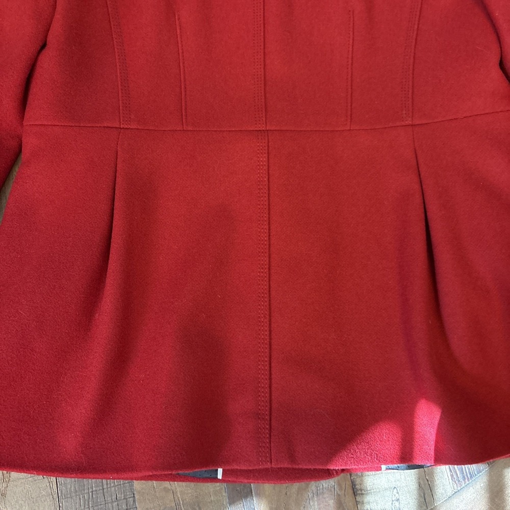 Women's Red Banana Republic Italian Wool Coat Size Medium - Picture 5 of 7